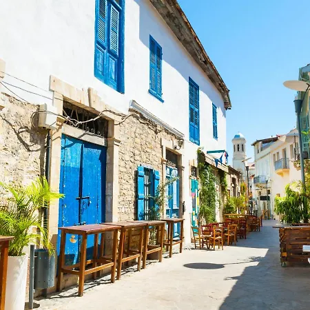 Apartment Wonderful Holiday For Families Or A Large Group Of Friends All Yours Limassol